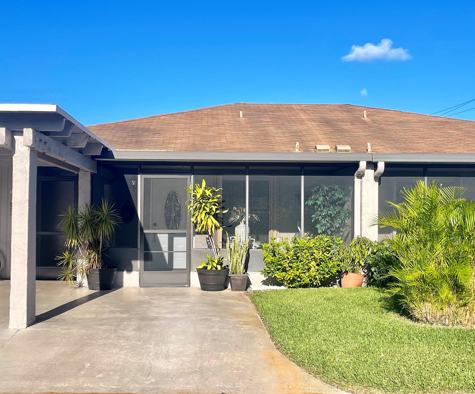 Property Photo: 6806 Moonlit Drive FL 33446