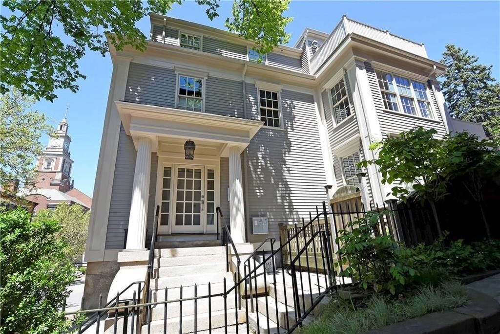 Property Photo:  279 Benefit St, Unit#3  RI 02903 
