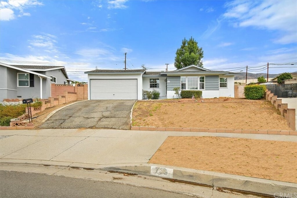 Property Photo:  718 S Lope Lane  CA 91740 