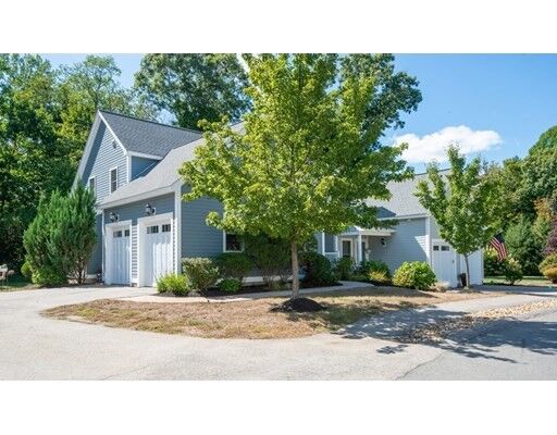 Property Photo: 3 Heritage Way 2 MA 01969