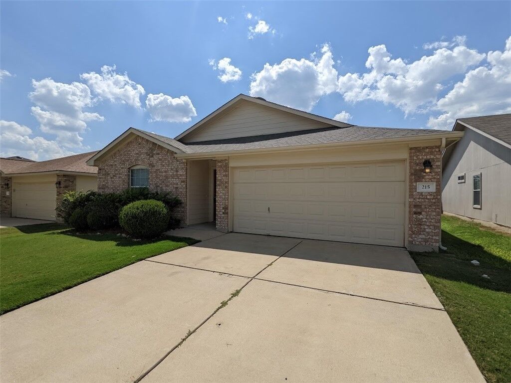 Property Photo:  215 Quarry Lane  TX 78642 