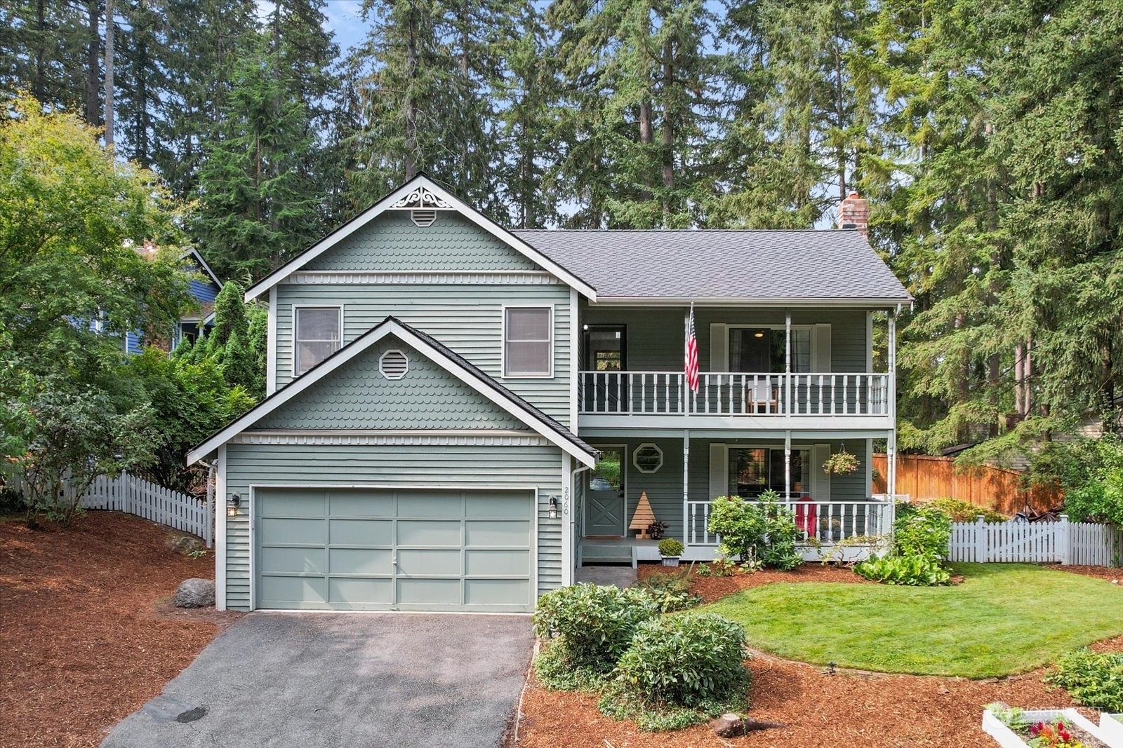 Property Photo:  2060 214th Street SW  WA 98036 