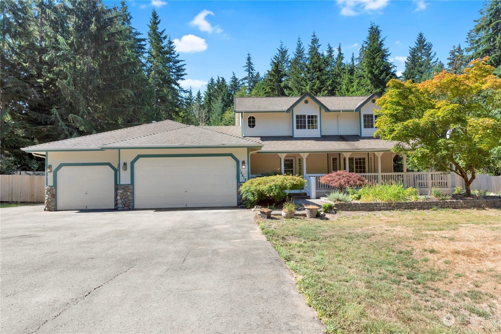 Property Photo: 14418 Moonridge Lane SE WA 98359