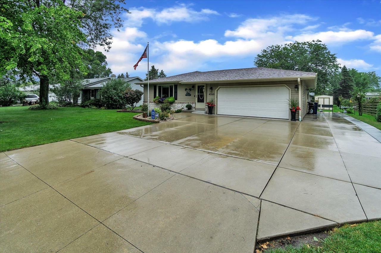 Property Photo:  4269 Southwyck Dr  WI 53546 