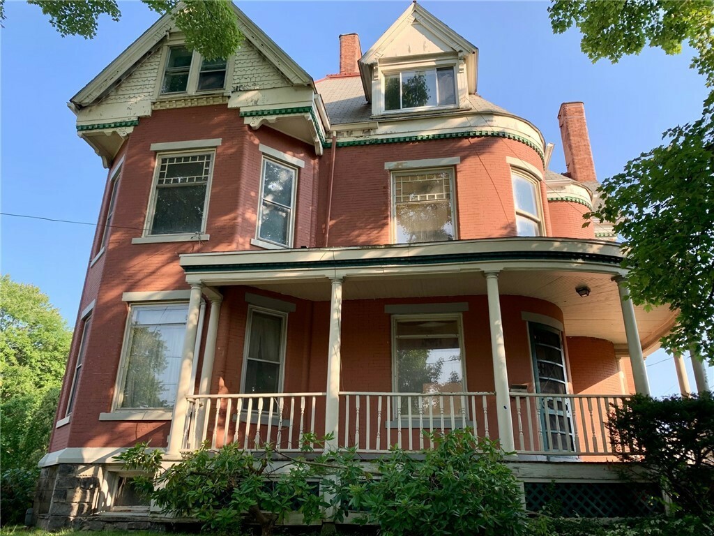 Property Photo:  128 W Market Street  PA 16137 