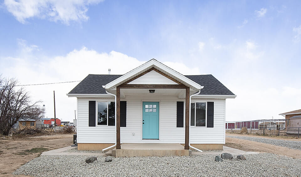 Property Photo:  645 E Midvalley Rd  UT 84721