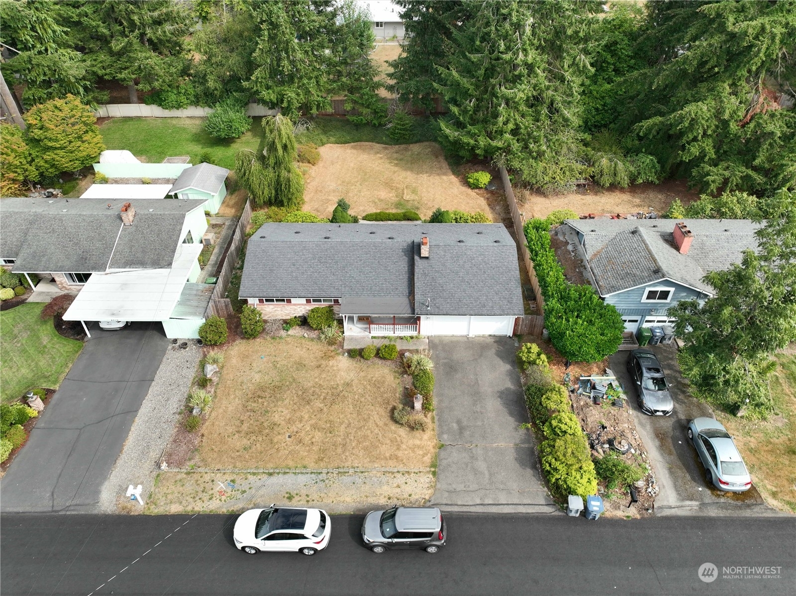 Property Photo:  4225 80th Avenue W  WA 98466 