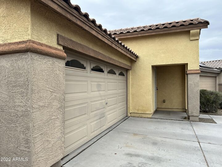 Property Photo:  6308 W Sophie Lane  AZ 85339