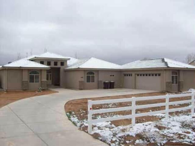 Property Photo:  2233 W 2575 N  UT 84721