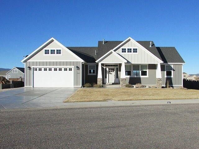 Property Photo:  1062 S 4300 W  UT 84720 