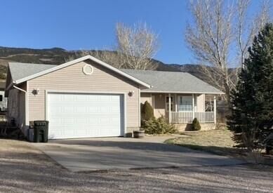 Property Photo: 4370 N Pioneer Dr UT 84721
