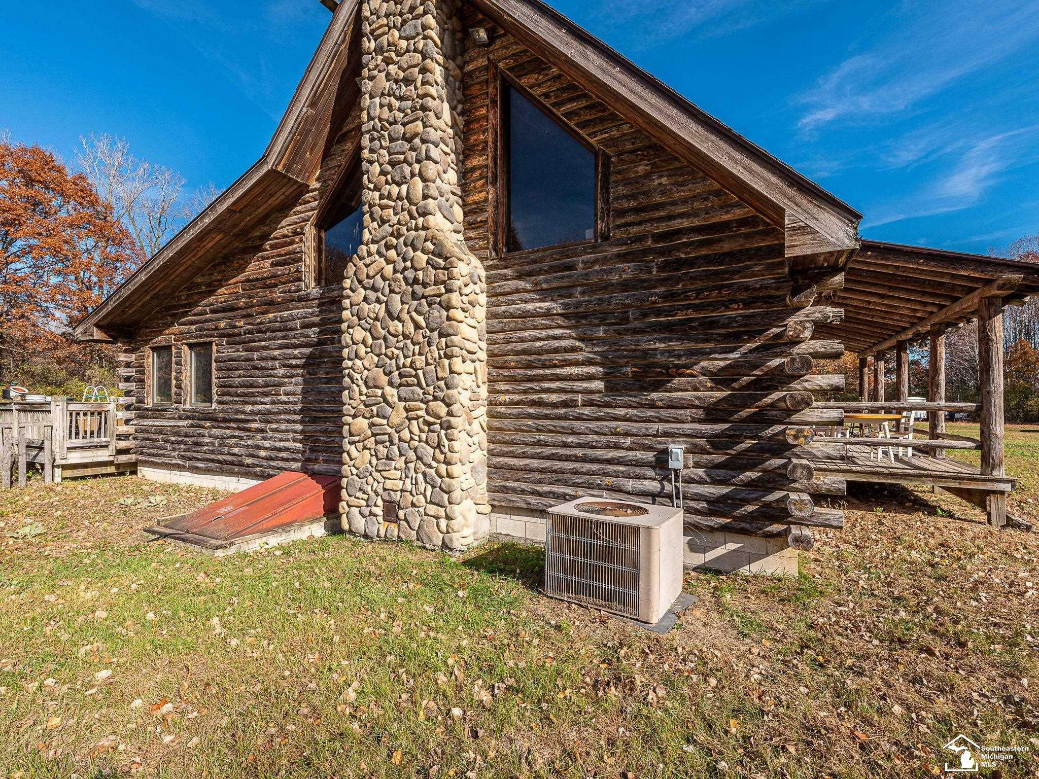 Property Photo: 12252 Eggert MI 48131