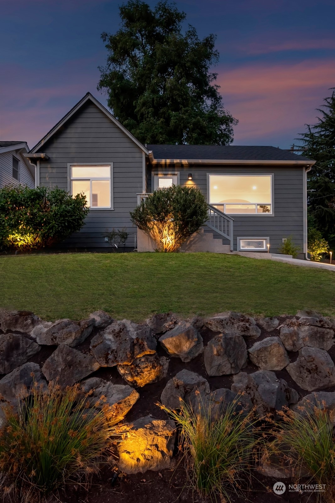 Property Photo:  2362 29th Avenue S  WA 98144 
