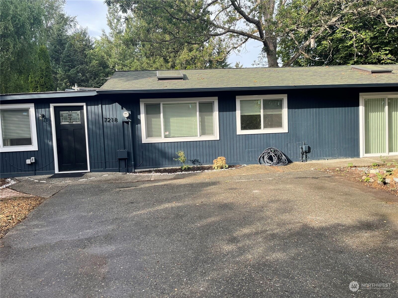Property Photo: 7218 NE 190th Street WA 98028