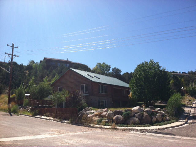 Property Photo:  1669 W Juniper Dr  UT 84720 