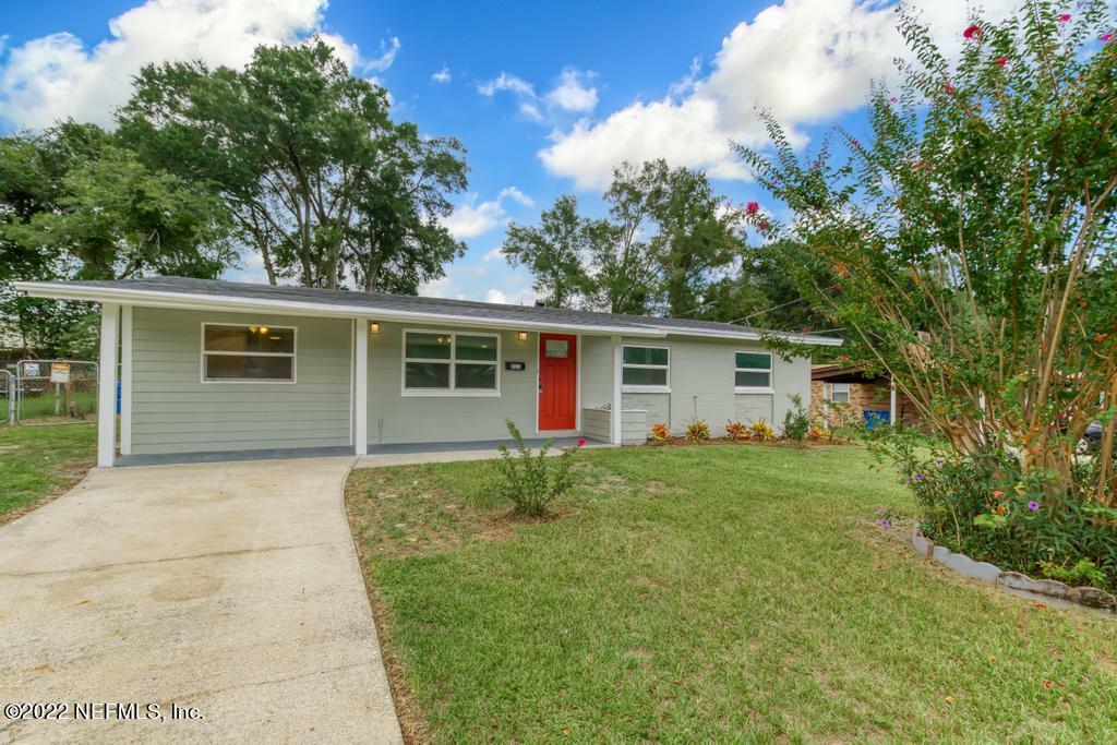 Property Photo:  323 Renne Drive N  FL 32218 