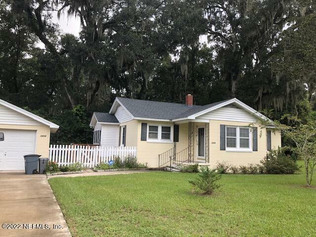 Property Photo:  1316 Plainfield Avenue  FL 32073 