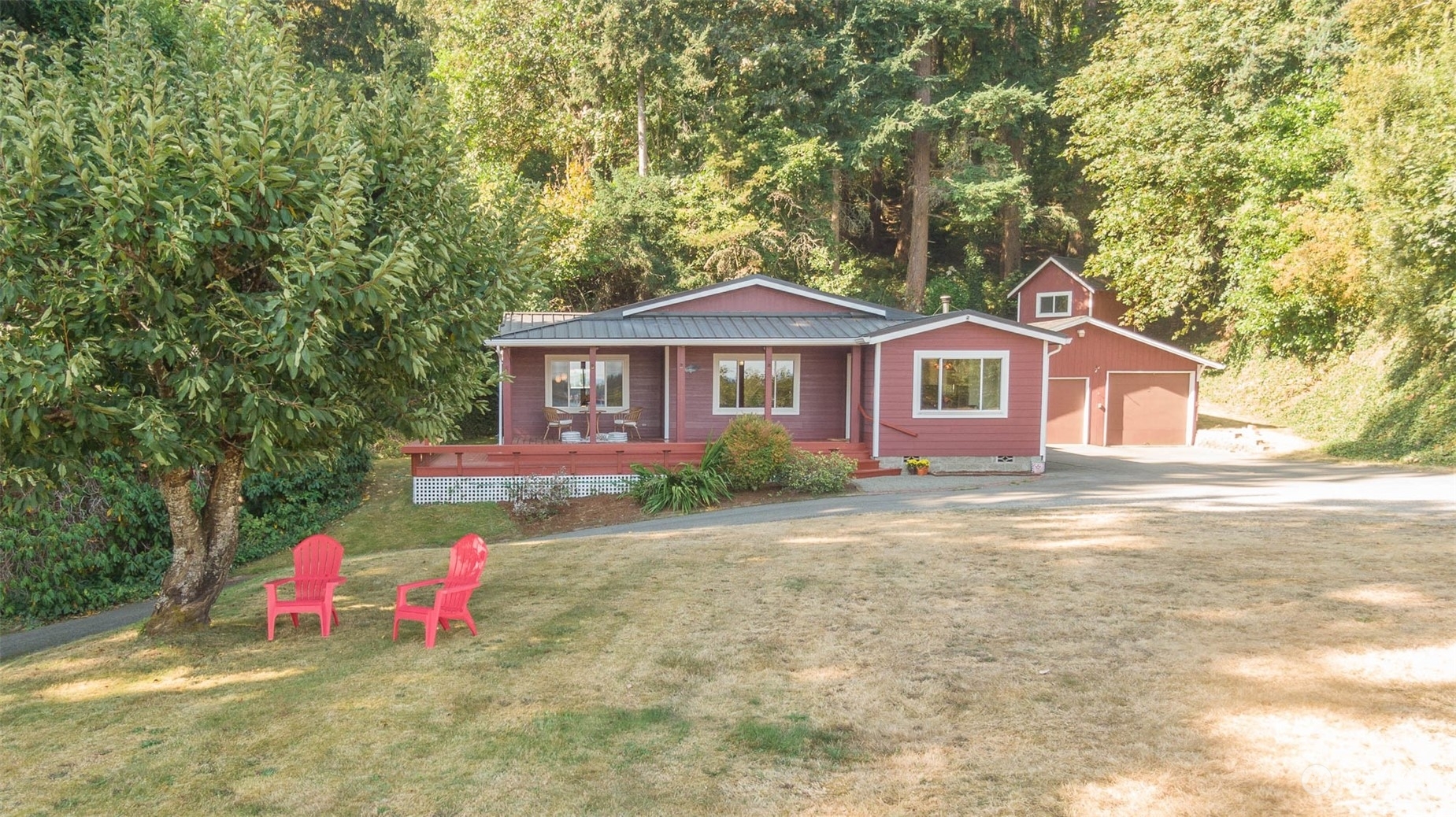 Property Photo:  23621 Vashon Highway SW  WA 98070 