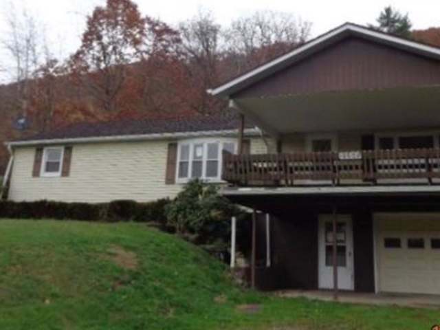 Property Photo:  10600 Route 6  PA 16313 