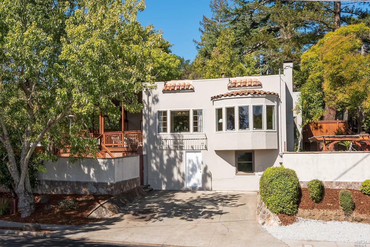 Property Photo: 3 Suffield Avenue CA 94960