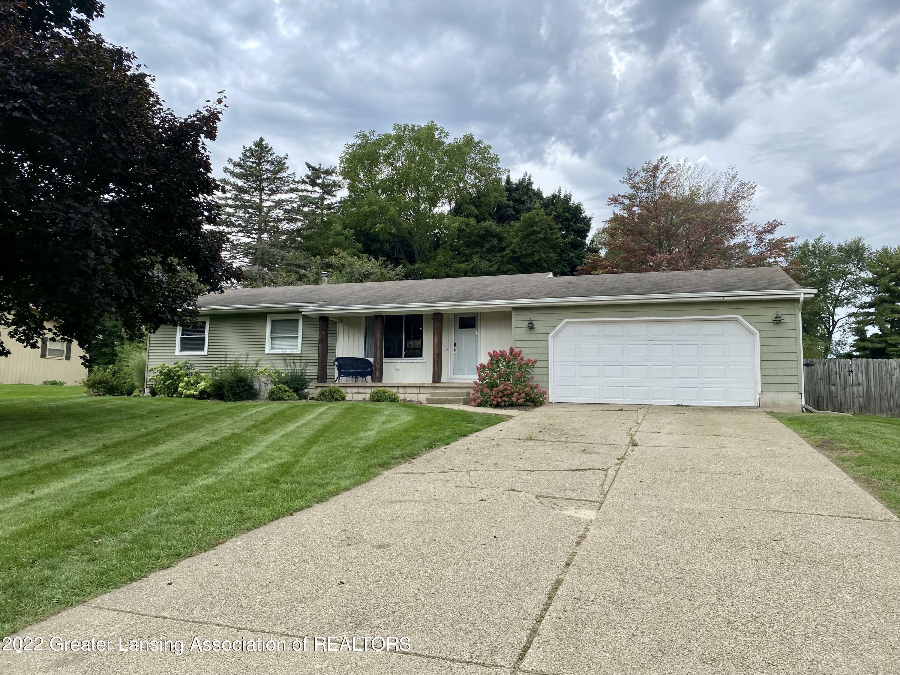 Property Photo:  15040 Glencrest Drive  MI 48906 