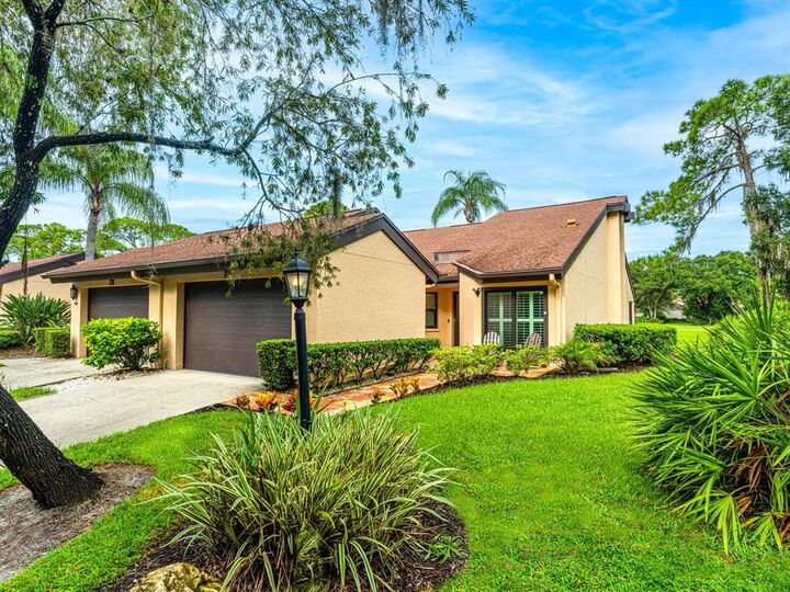 Property Photo: 6291 Timber Lake Drive I6 FL 34243