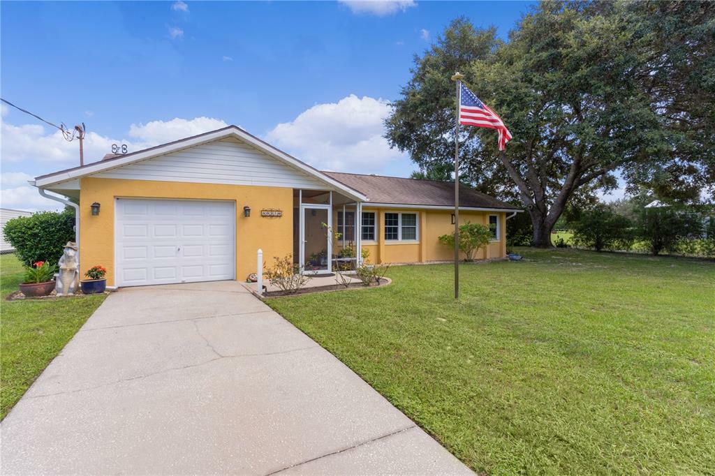 Property Photo:  40216 Gator Lake Road  FL 32159 