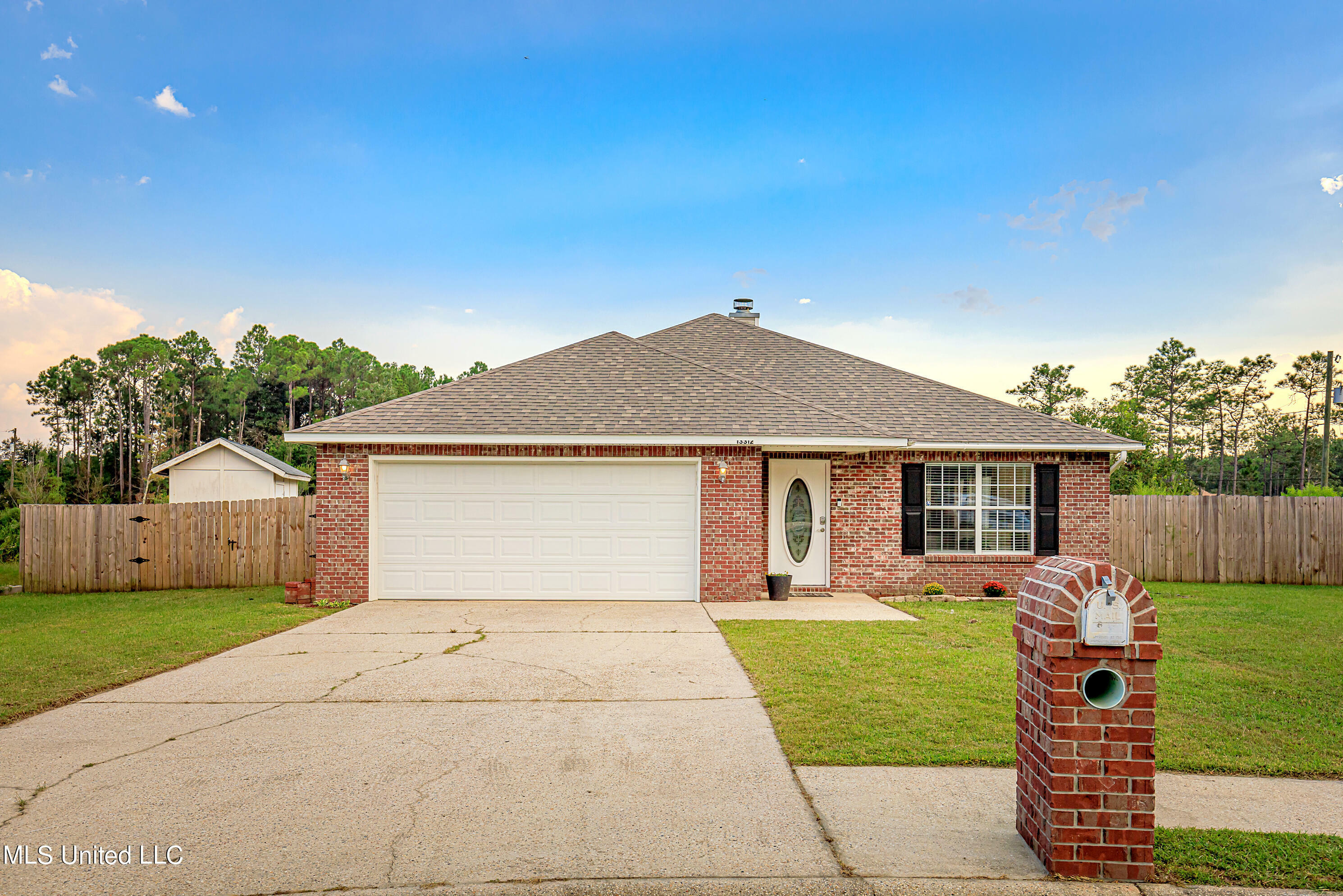 Property Photo:  13312 Sunview Cove  MS 39565 