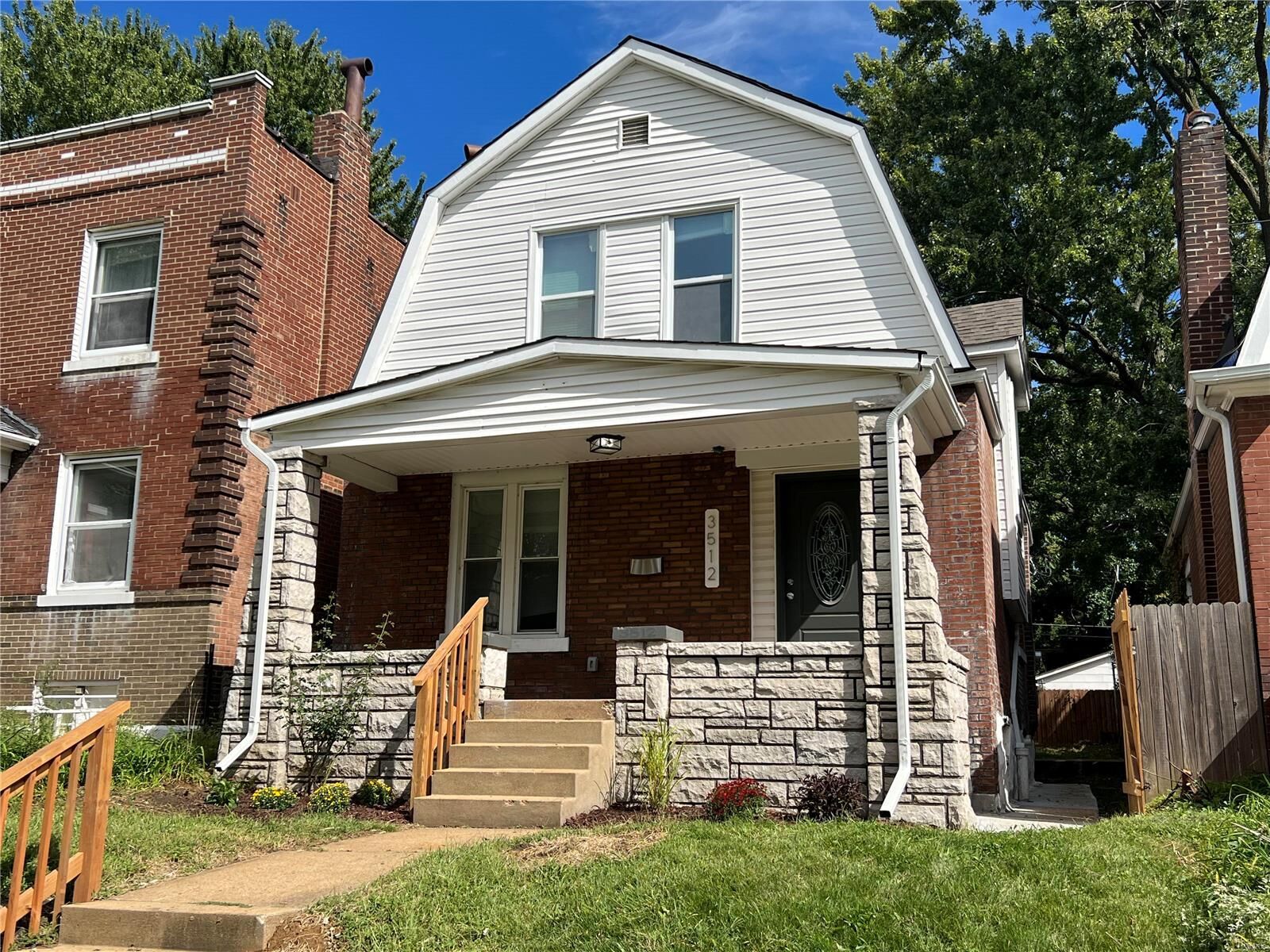 Property Photo: 3512 Pennsylvania Avenue MO 63118