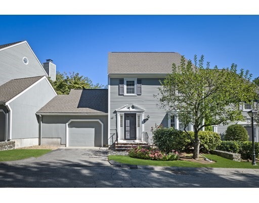 Property Photo:  2 Freedom Hollow 2  MA 01970 