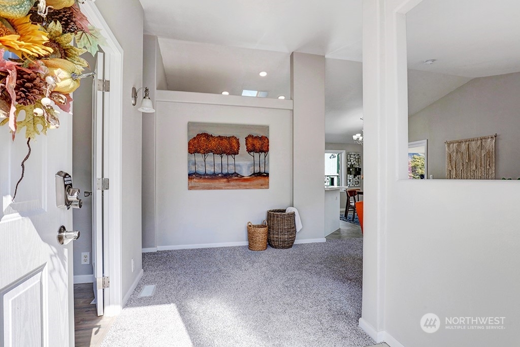 Property Photo: 707 Alder Street WA 98294