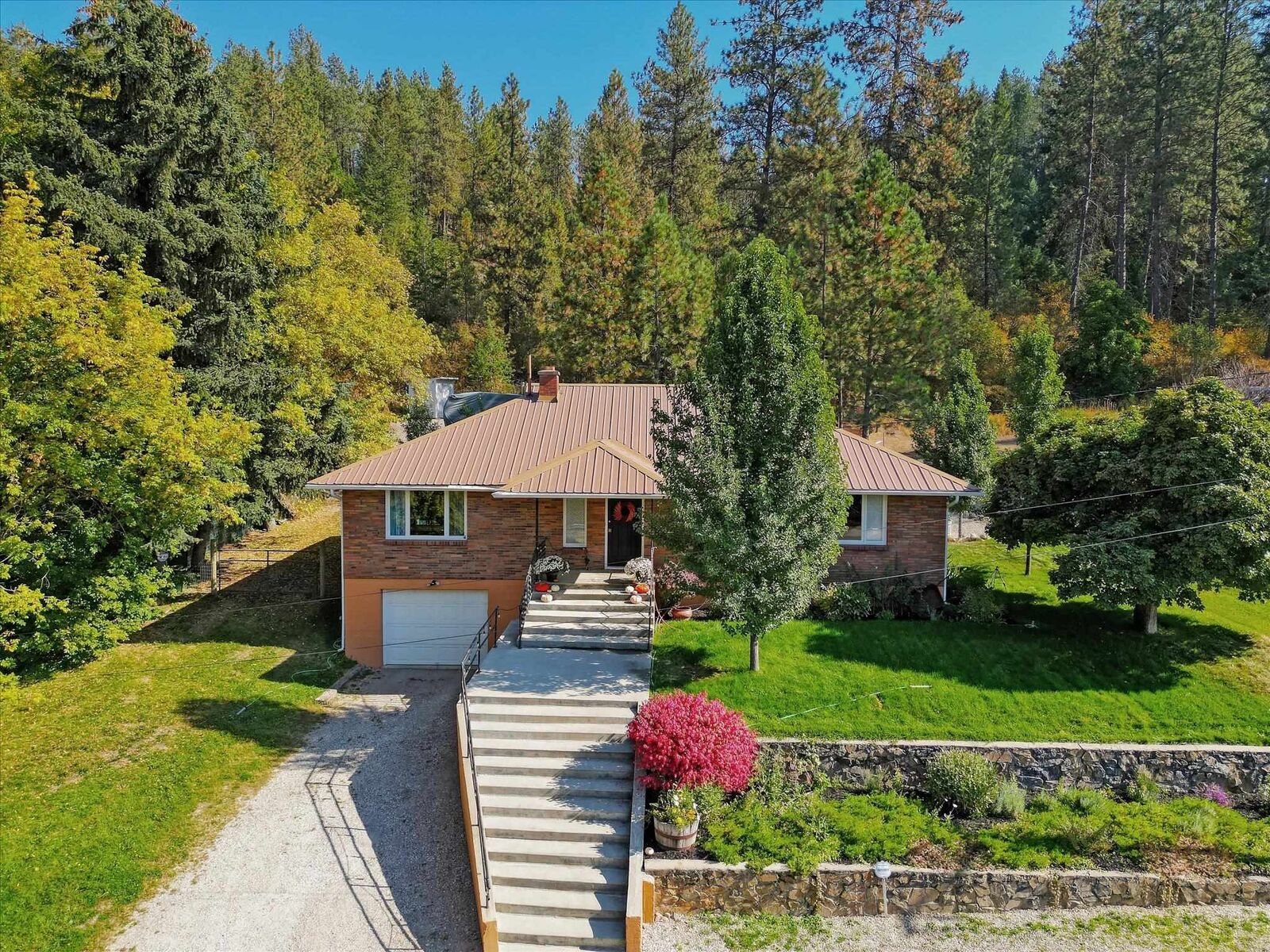 Property Photo:  3081 5th Rd  WA 99181 