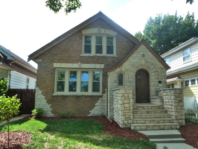 Property Photo: 2113 S 30th St WI 53215