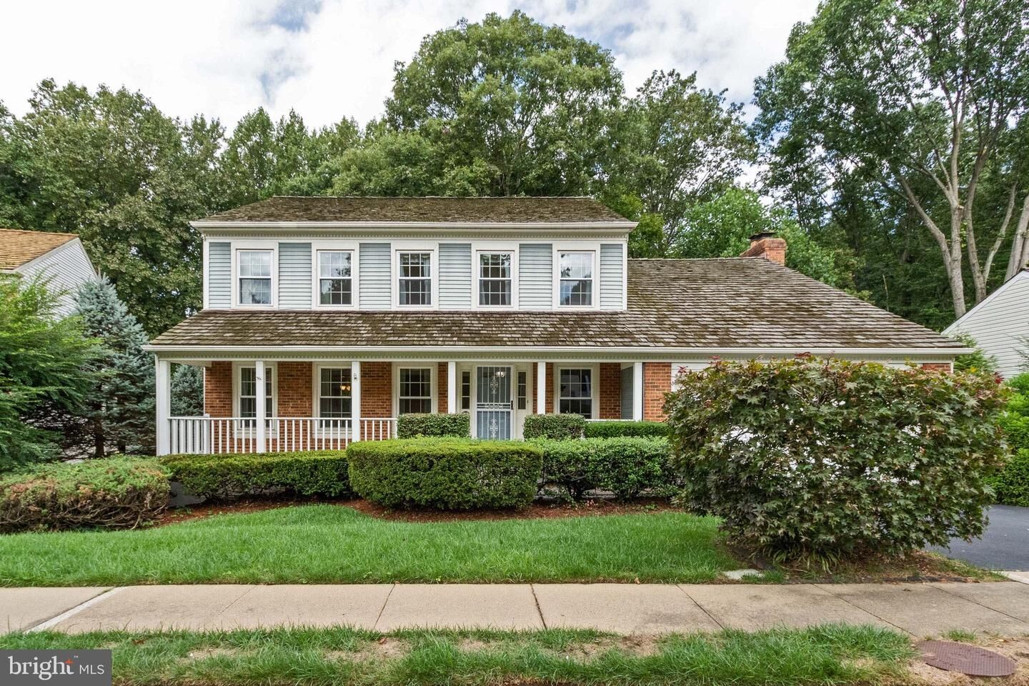 Property Photo: 5841 Colfax Avenue VA 22311