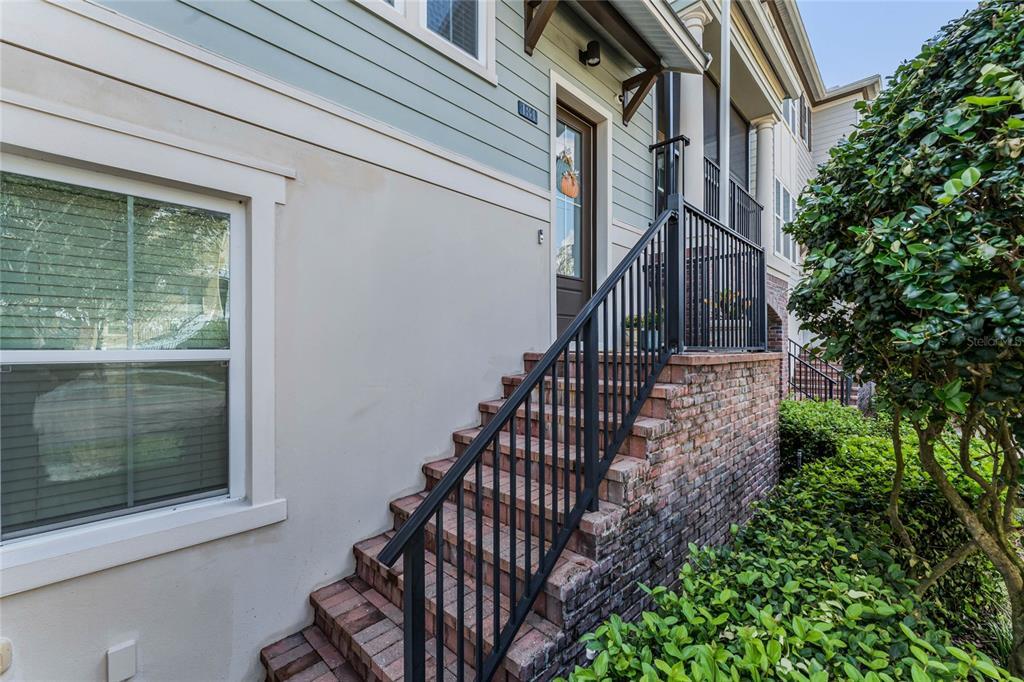 Property Photo: 184 Sun Palm Lane FL 32701