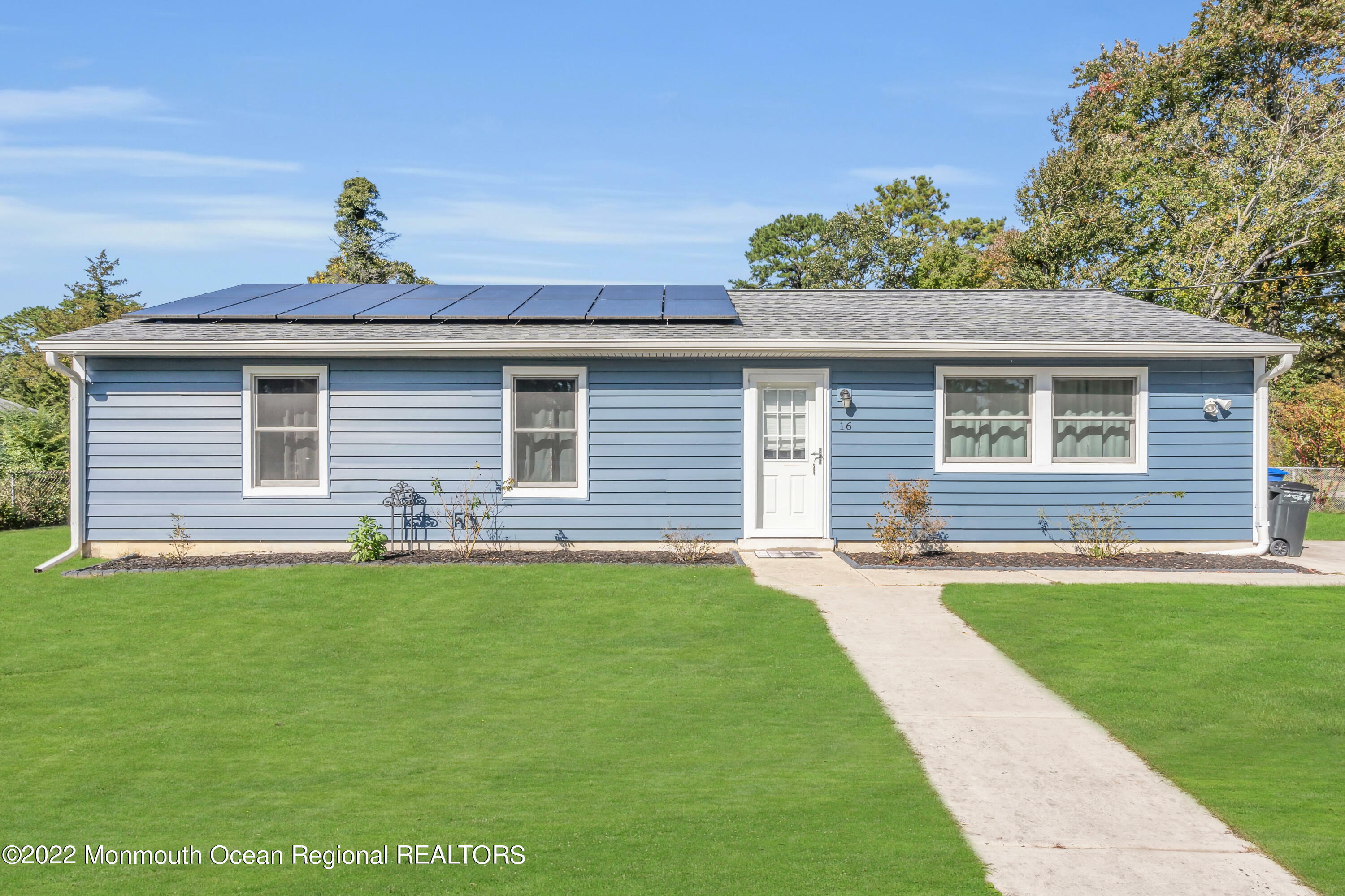 Property Photo: 16 Wildgeese Circle NJ 08015