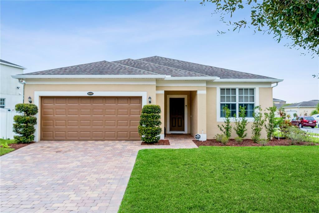 Property Photo:  4017 Creswick Circle  FL 32829 