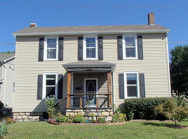 Property Photo:  607 West 7th Street  MO 63090 