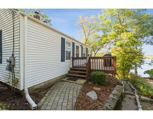 Property Photo: 12 Forest Ct MA 01521