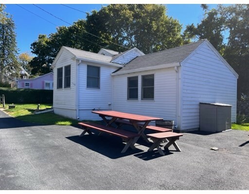 Property Photo: 6 Agawam Lane MA 01966