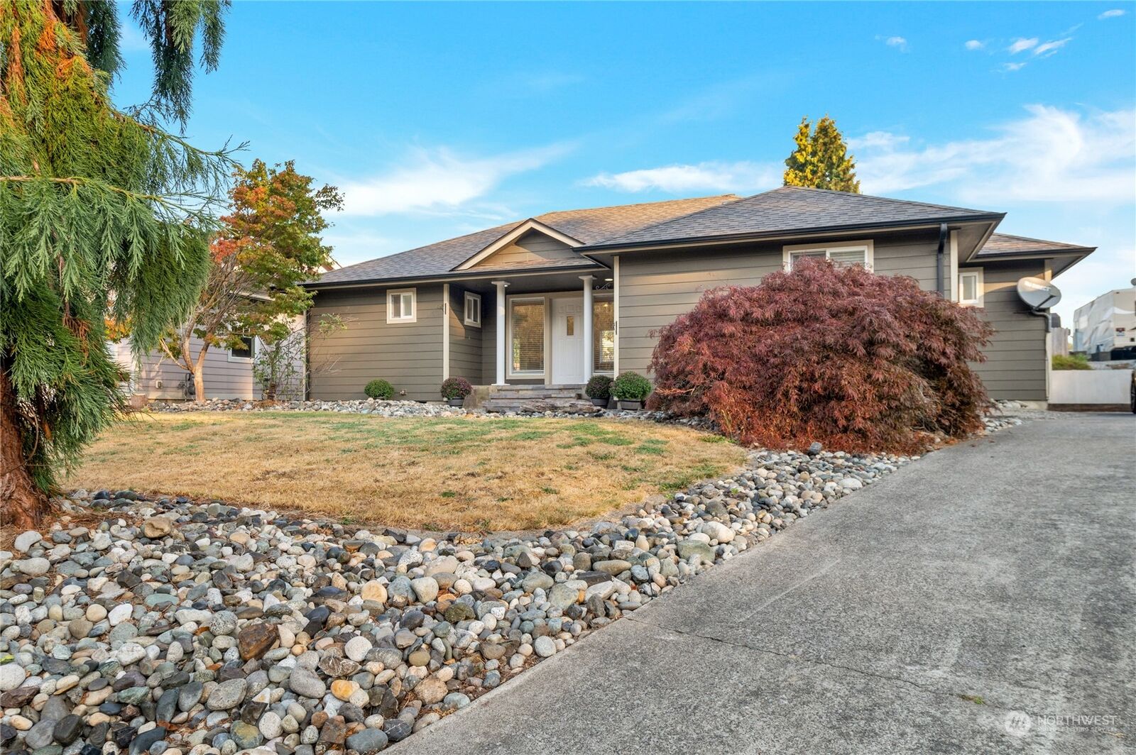Property Photo:  4732 N Golf Course Drive  WA 98230 