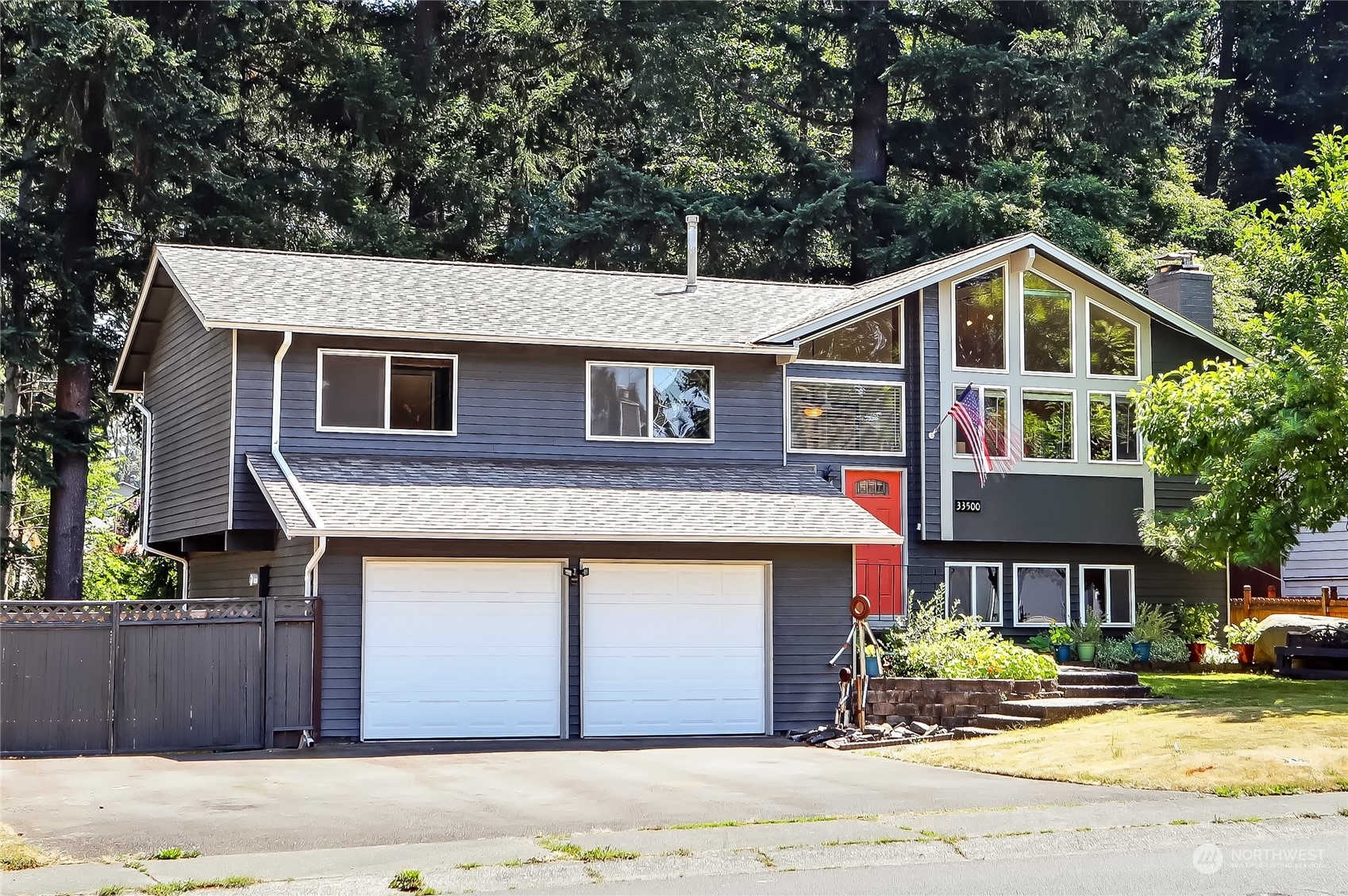 Property Photo:  33500 33rd Place SW  WA 98023 