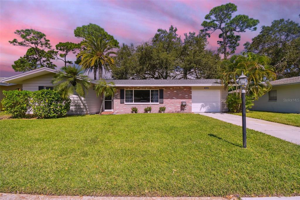 Property Photo: 1636 Leisure Drive FL 33756