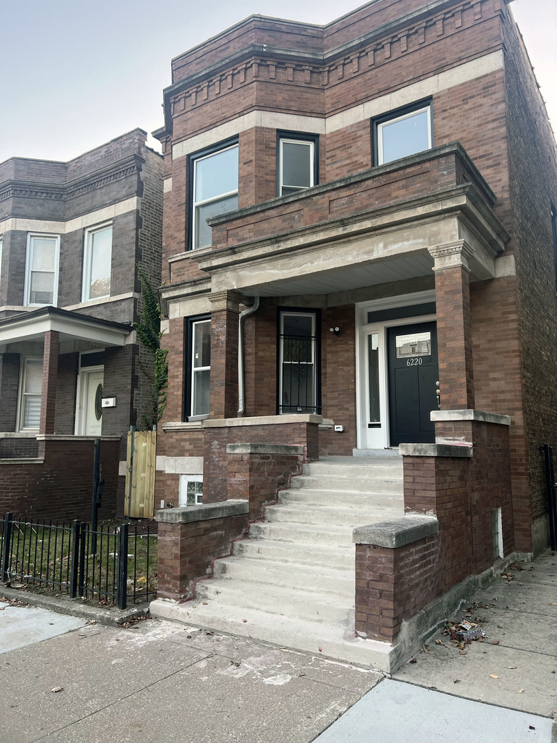 Property Photo: 6220 S Langley Avenue IL 60637