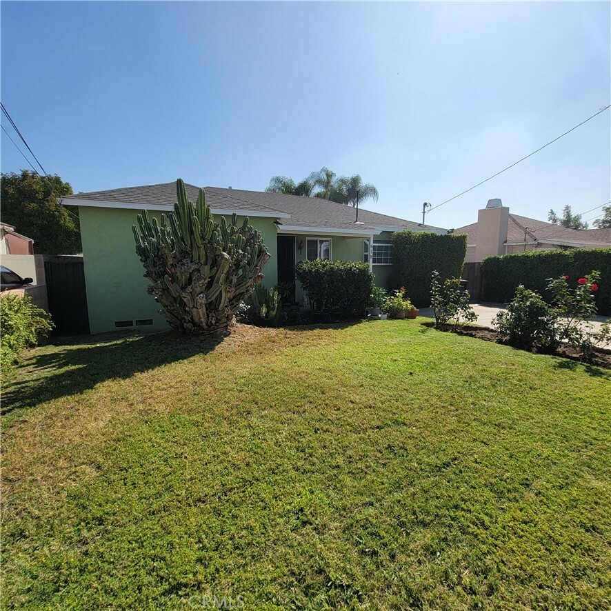 Property Photo:  618 N San Antonio Avenue  CA 91762 