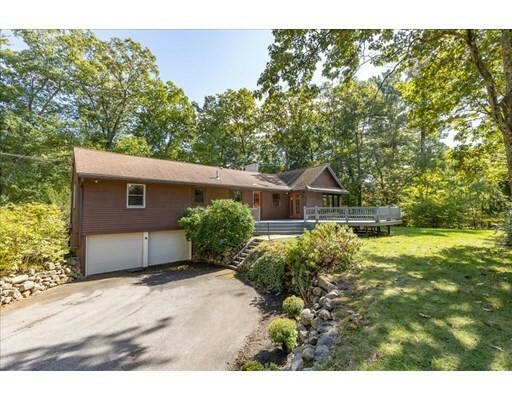 Property Photo:  27 Vine Street  MA 01810 