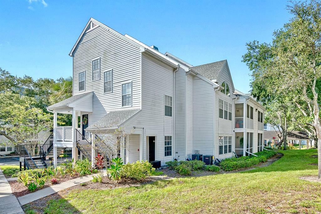 Property Photo: 3305 Haviland Court 103 FL 34684