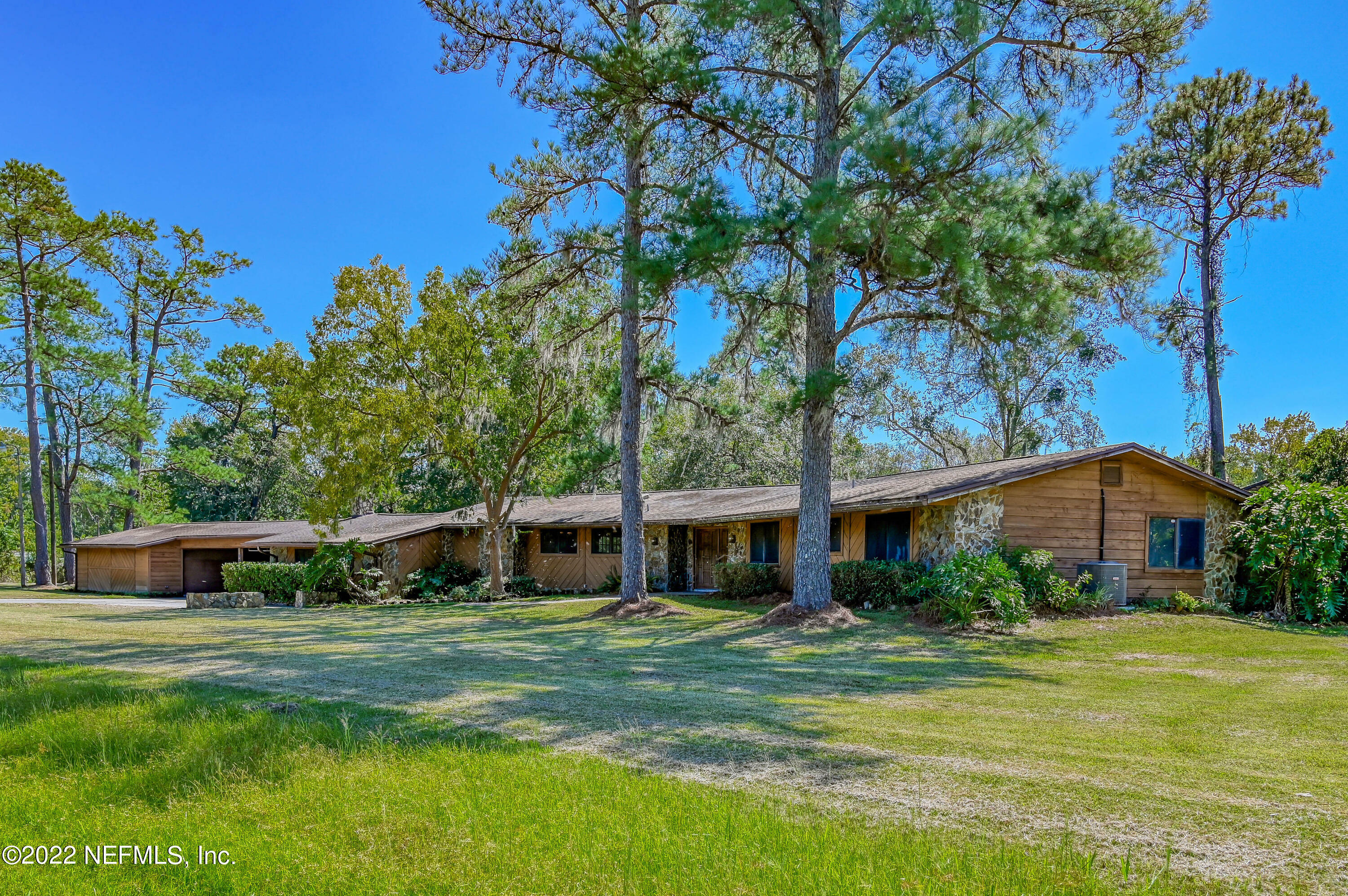 Property Photo:  101 Redbud Woods Trail  FL 32177 