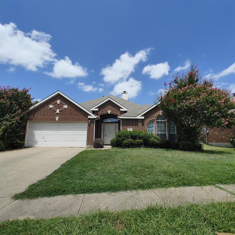 Property Photo: 4029 Mulberry Drive TX 75043
