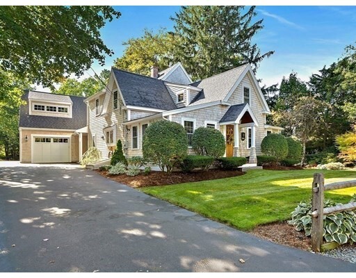 Property Photo: 215 Old Oaken Bucket MA 02066